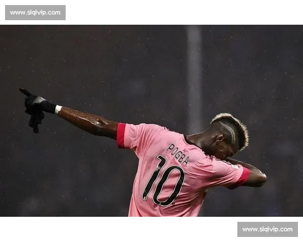 曼联名宿保罗 - 因斯醉驾揽胜撞隔离带:昔日铁血队长沦为酒驾反面教材