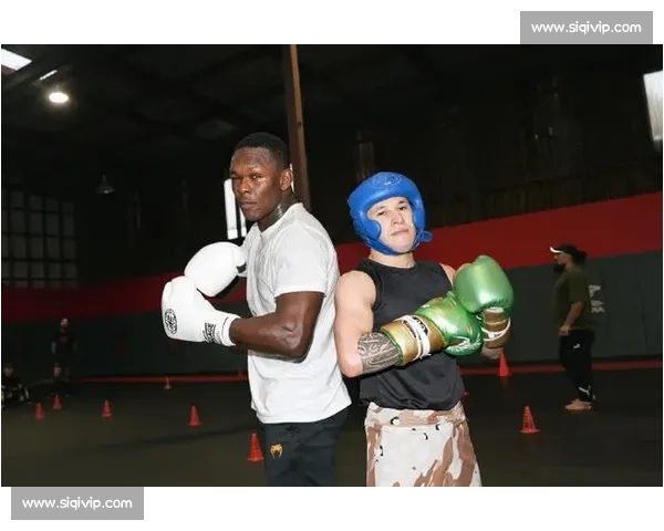 潘托加四度卫冕!蝇量级霸主地位坚如磐石